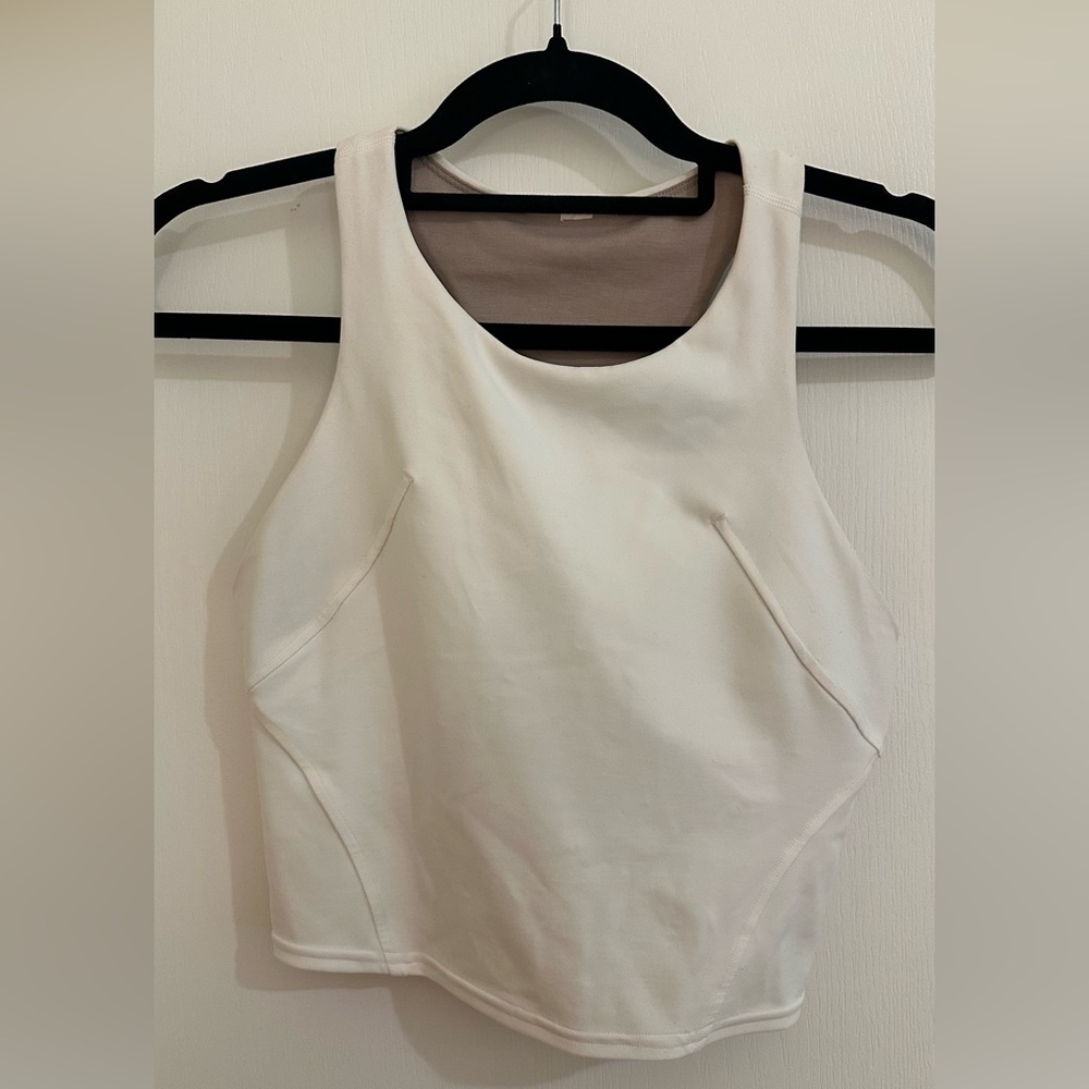 LULULEMON Invigorate Tank Cropped in White Size 6